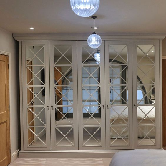 Bu Baklava Desenli Ayna Vestiyer Modelleri Antrenizle Mükemmel Uyum Sağlayacak - Görsel 2